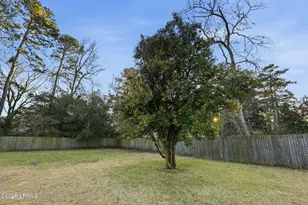 2408 Langhorne Dr, Beaufort, SC 29902 - Photo 35