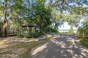 948 Oyster Cove Rd, Beaufort, SC 29902 - Photo 43