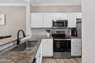 5 Gumtree Rd, Hilton Head Island, SC 29926 - Photo 5