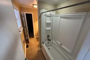 299 Warren St, Allendale, SC 29810 - Photo 17