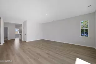 138 Heartleaf Rd, Hilton Head, SC 29926 - Photo 15