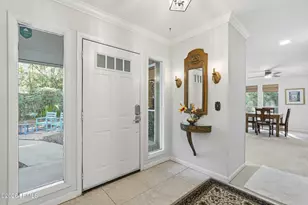 18 Sandpiper St, Hilton Head Island, SC 29928 - Photo 3