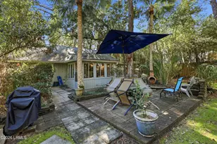 18 Sandpiper St, Hilton Head, SC 29928 - Photo 25