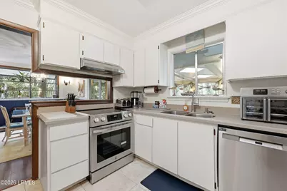 18 Sandpiper Street, Hilton Head, SC 29928 - Photo 7