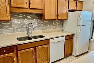 8 Battery Ln, Beaufort, SC 29902 - Photo 3