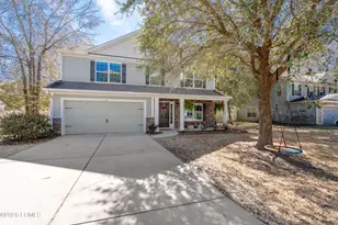 61 Mary Elizabeth Dr, Beaufort, SC 29907 - Photo 1