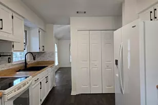 2622 Joshua Cir, Beaufort, SC 29902 - Photo 5