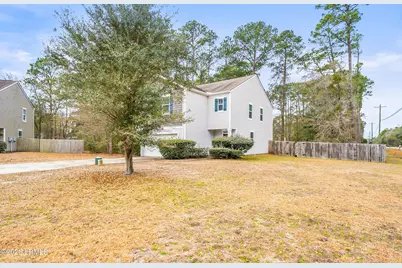 56 Holly Hall Road, Beaufort, SC 29907 - Photo 3