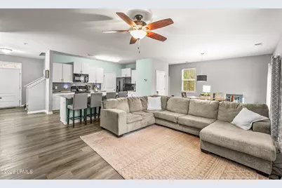 56 Holly Hall Road, Beaufort, SC 29907 - Photo 5