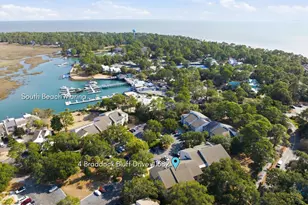 4 Braddock Bluff Dr, Hilton Head, SC 29928 - Photo 31