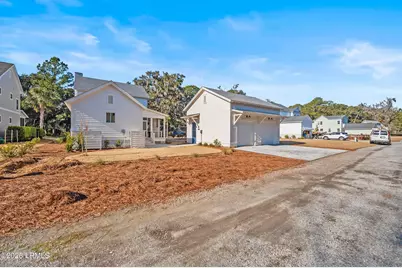 448 Commons Circle, Beaufort, SC 29902 - Photo 53