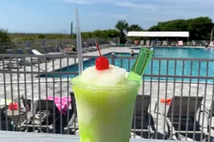 40 Folly Field Rd, Hilton Head, SC 29928 - Photo 39