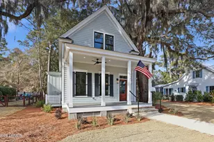 213 Sturdevant Dr, Beaufort, SC 29902 - Photo 3