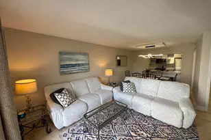 34 S Forest Beach Dr, Hilton Head Island, SC 29928 - Photo 5