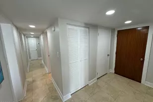 34 S Forest Beach Dr, Hilton Head Island, SC 29928 - Photo 7