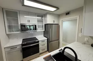 34 S Forest Beach Dr, Hilton Head Island, SC 29928 - Photo 13