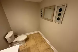 34 S Forest Beach Dr, Hilton Head Island, SC 29928 - Photo 11