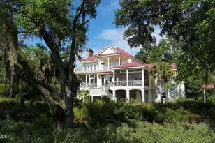 1 Bennett Point Dr, Beaufort, SC 29907 - Photo 1