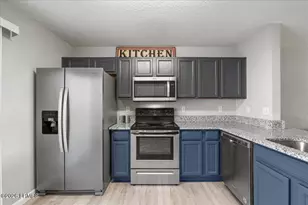 407 Lake Park Way, Bluffton, SC 29909 - Photo 17