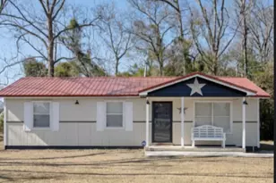 1076 Aiken Ave S, Fairfax, SC 29827 - Photo 1