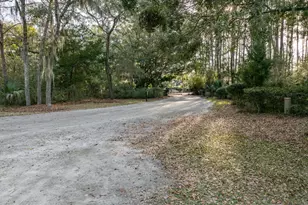 174 Polowana Rd, Saint Helena Island, SC 29920 - Photo 11