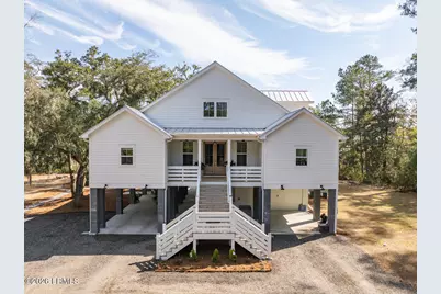 34 N Huspah Court N, Seabrook, SC 29940 - Photo 3