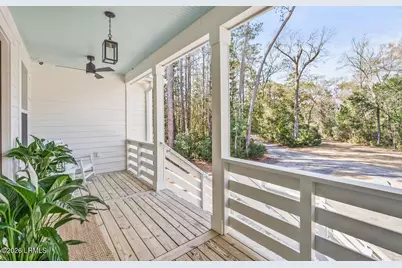 34 N Huspah Court N, Seabrook, SC 29940 - Photo 5