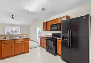 110 Winyah Way, Beaufort, SC 29906 - Photo 13