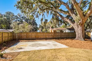 2608 Boyer St, Beaufort, SC 29902 - Photo 51