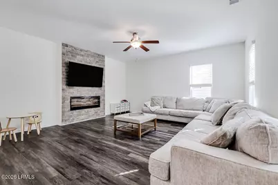 129 Crystal Lake Drive, Savannah, GA 31407 - Photo 3