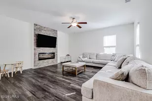 129 Crystal Lake Dr, Savannah, GA 31407 - Photo 3