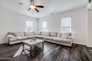 129 Crystal Lake Dr, Savannah, GA 31407 - Photo 15