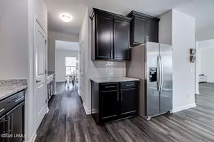 129 Crystal Lake Dr, Savannah, GA 31407 - Photo 23