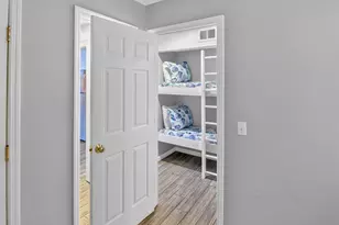 40 Folly Field Rd, Hilton Head, SC 29928 - Photo 21