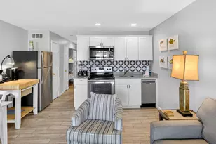 40 Folly Field Rd, Hilton Head, SC 29928 - Photo 3