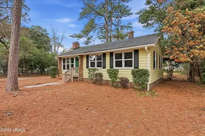2419 Pine Court N, Beaufort, SC 29902 - Photo 5