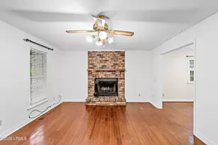 8 Redwood Ln, Beaufort, SC 29907 - Photo 11