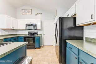 7 W Morningside Dr, Bluffton, SC 29910 - Photo 9