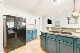 7 W Morningside Dr, Bluffton, SC 29910 - Photo 11