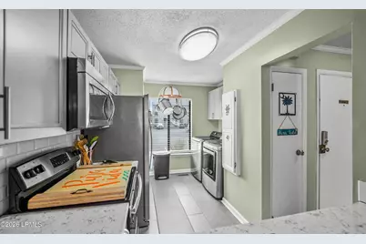 3 Cedar Reef Drive #E105, Harbor Island, SC 29920 - Photo 11