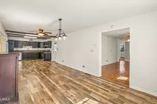 923 La Chere St, Beaufort, SC 29902 - Photo 9