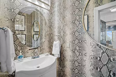 1307 Bay Street, Beaufort, SC 29902 - Photo 29