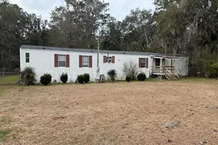 24 Club Bridge Rd, Saint Helena Island, SC 29920 - Photo 1