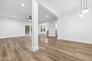 579 Sams Point Rd, Beaufort, SC 29907 - Photo 3