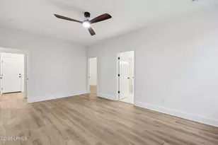 579 Sams Point Rd, Beaufort, SC 29907 - Photo 19