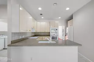 9 Audubon Pl, Hilton Head, SC 29928 - Photo 11