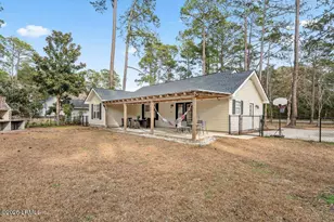 501 Sams Point Rd, Beaufort, SC 29907 - Photo 5