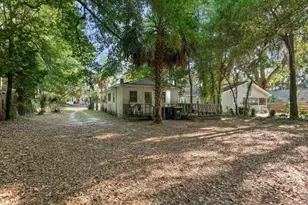 1919 Duke St, Beaufort, SC 29902 - Photo 5