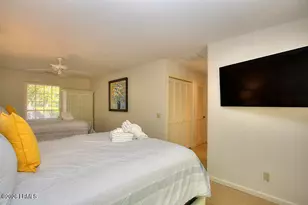 28 W Beach Lagoon Rd, Hilton Head, SC 29928 - Photo 19
