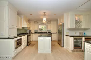 28 W Beach Lagoon Rd, Hilton Head, SC 29928 - Photo 5